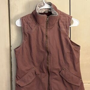 Women's Noble Outfitters Utility Vest Jacket in Mauve